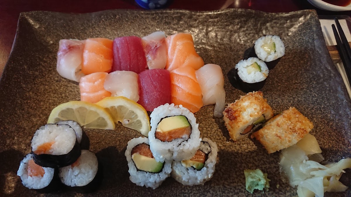 Sushi Gozen Photo 10