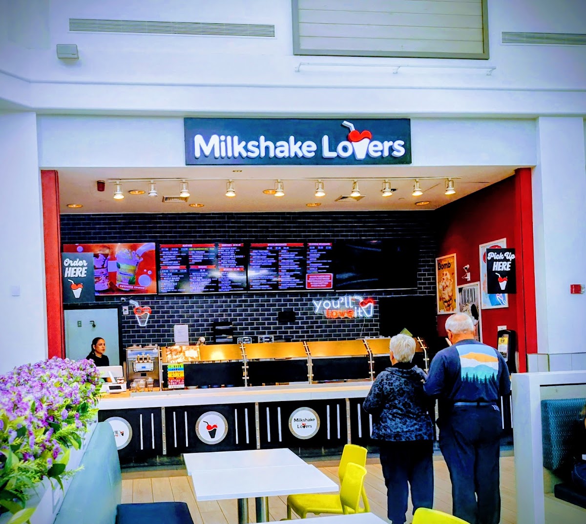 Milkshake Lovers Photo 4