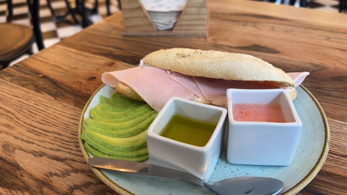 All Day Brunch by Café & Té Photo 2