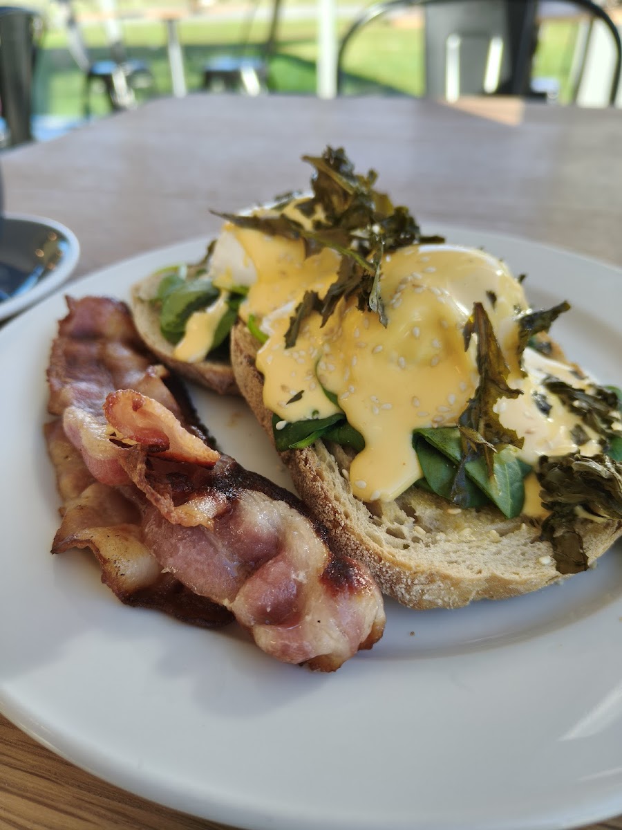 Crosswinds Cafe Photo 4