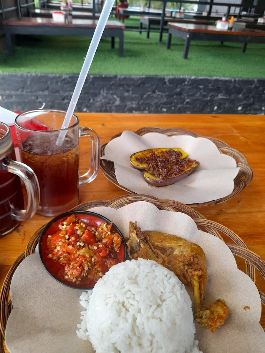 Waroeng Sambal Bang Jali Kutabumi Photo 3