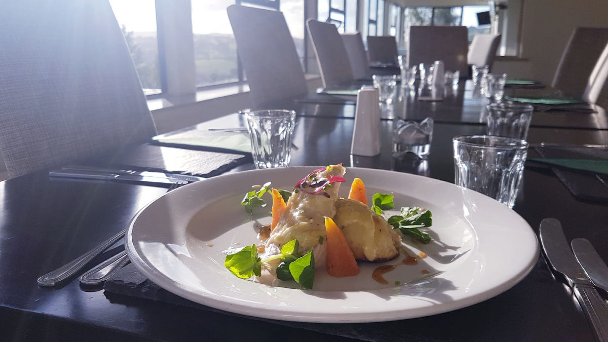 The Cliffs Restaurant Photo 3