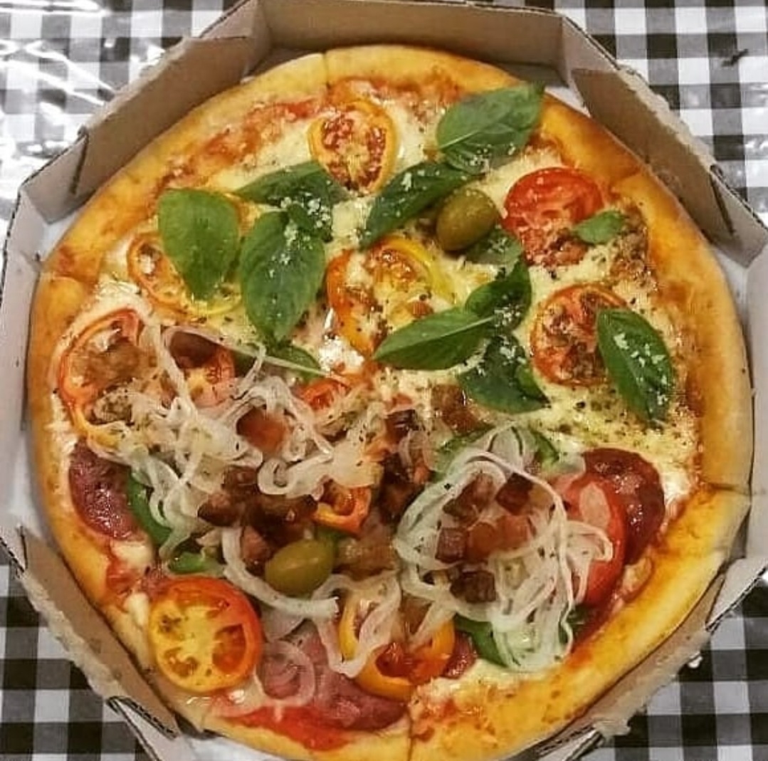 Pizzaria Avohai Photo 5