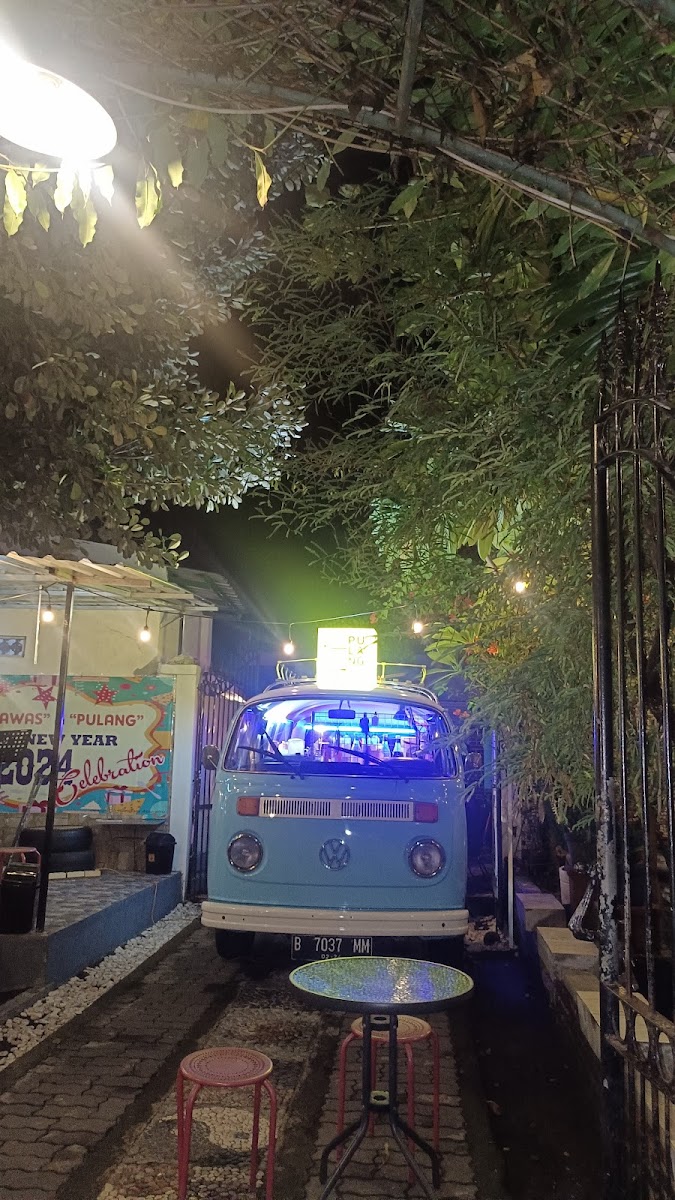 Kedai PULANG.st