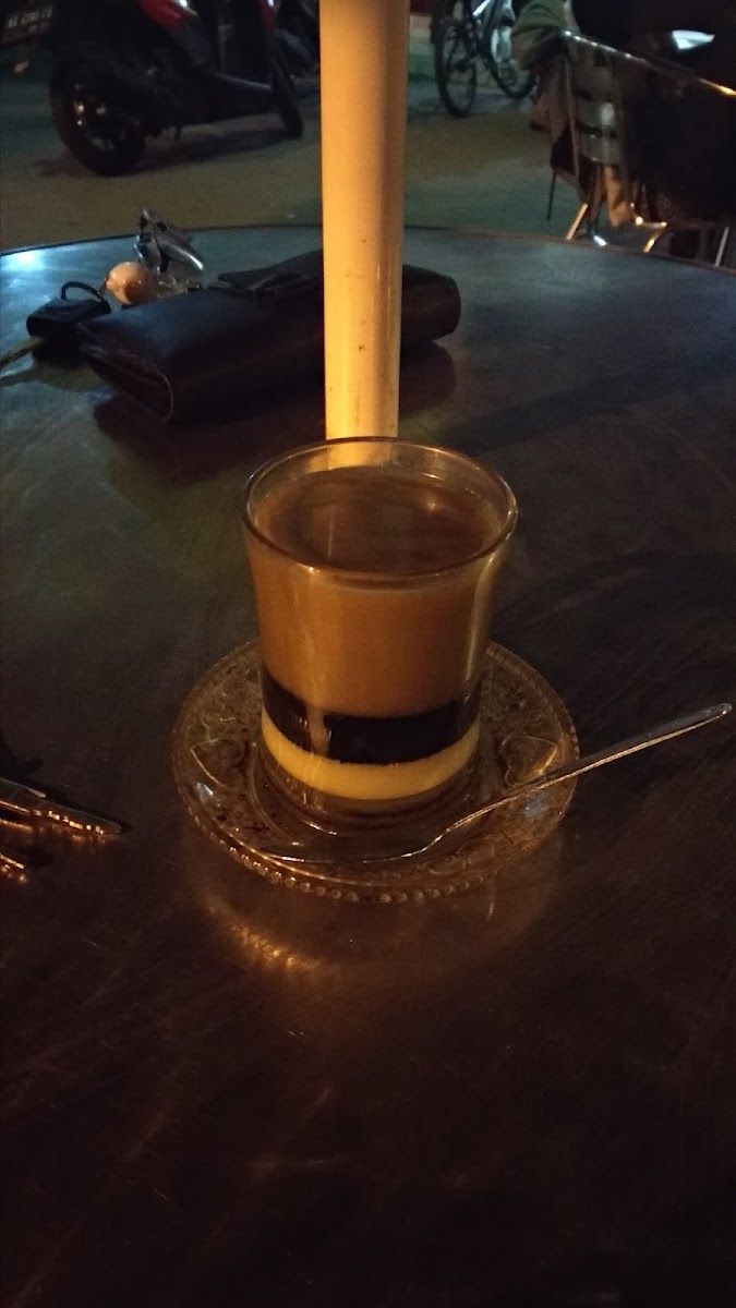 Otw Coffeeshop Photo 5