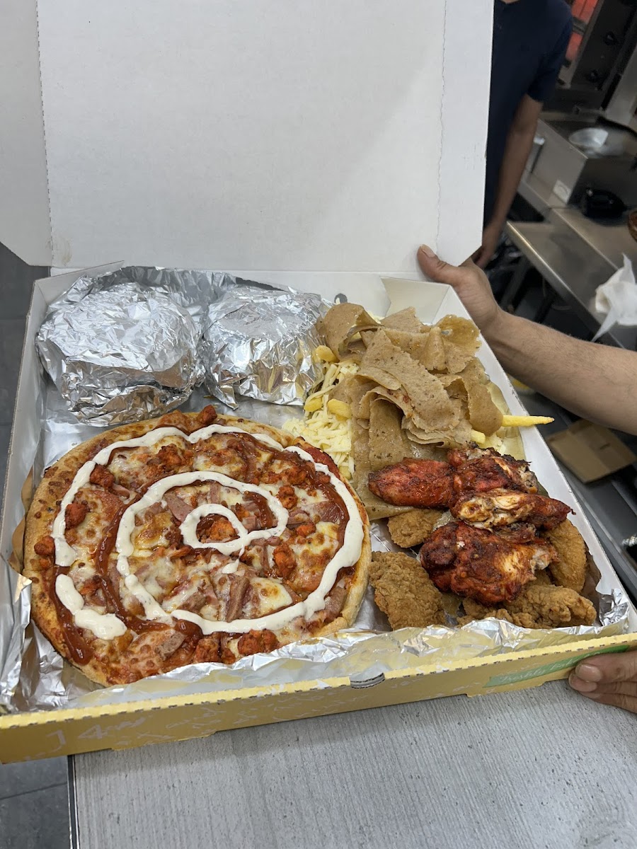 Oasis Fast Food TakeAway Photo 7