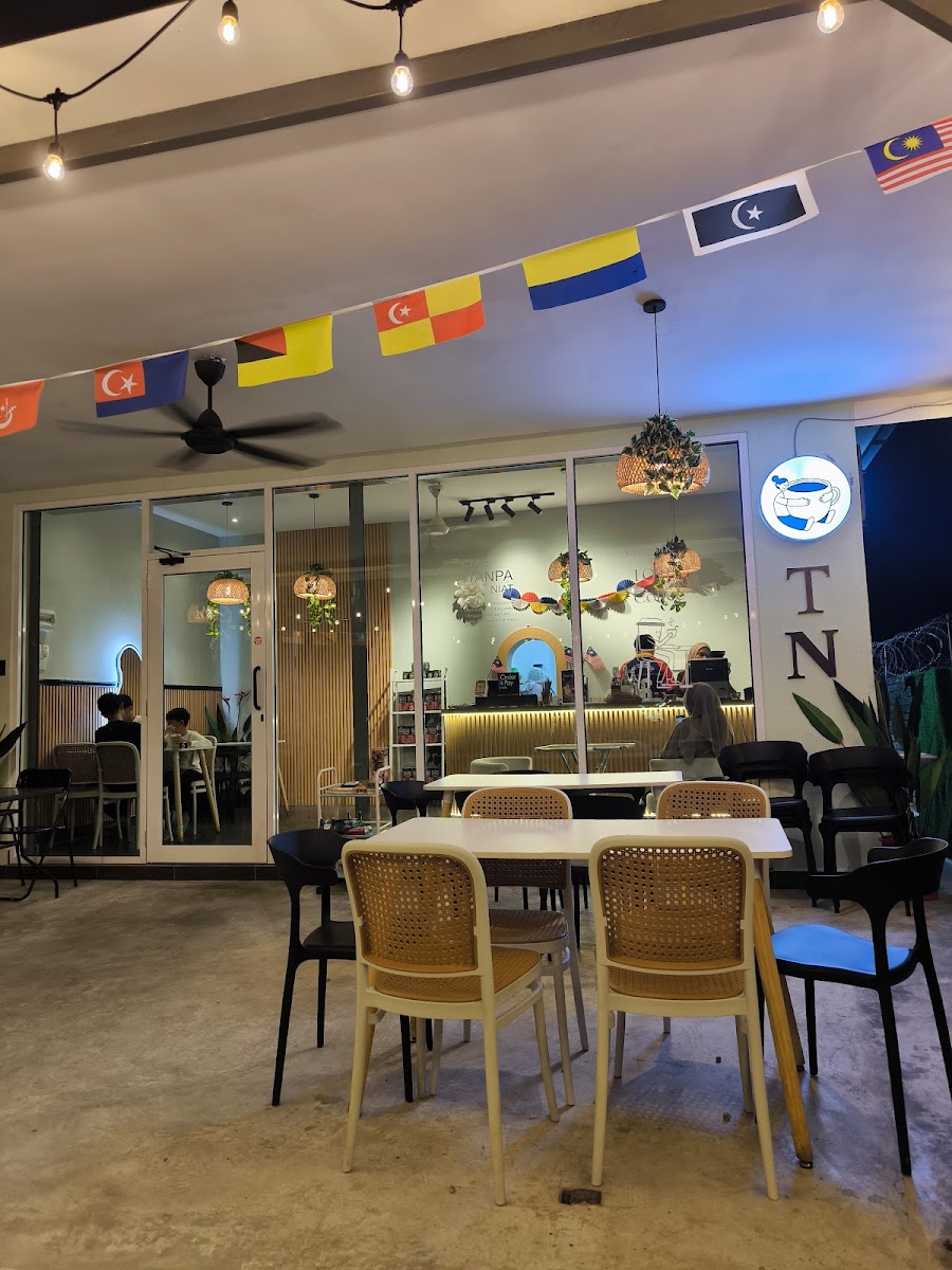 CTN Cafe Photo 6