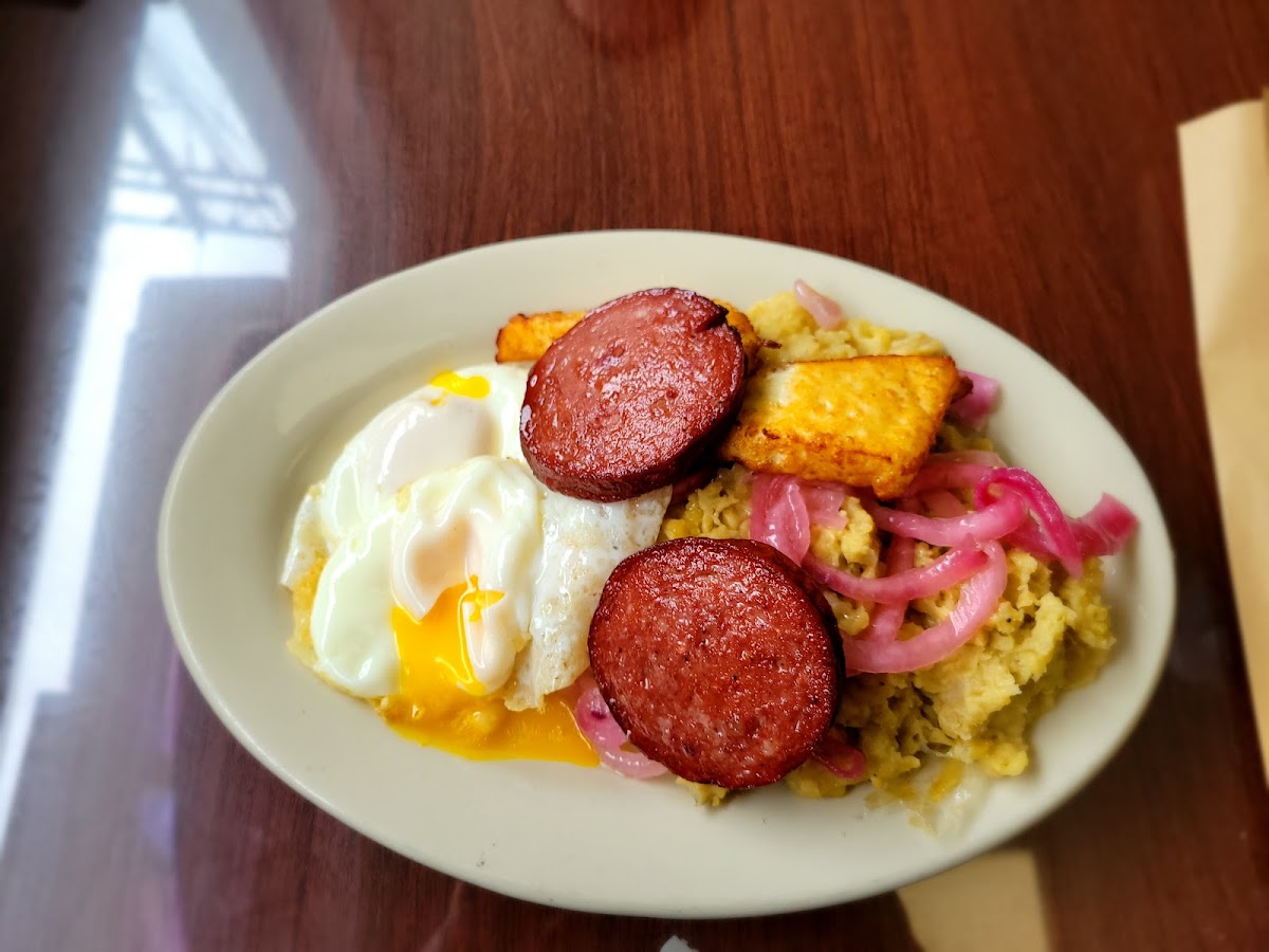 Caridad Fusion Restaurant Photo 8