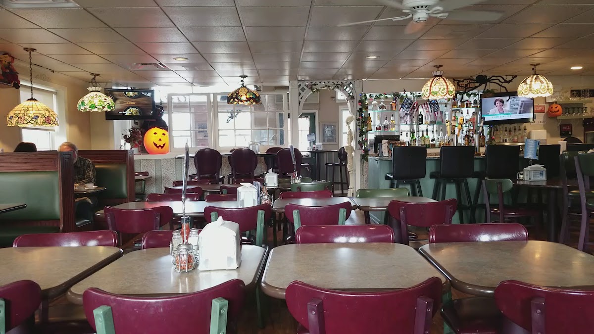 G's Pizzeria & Deli Photo 2