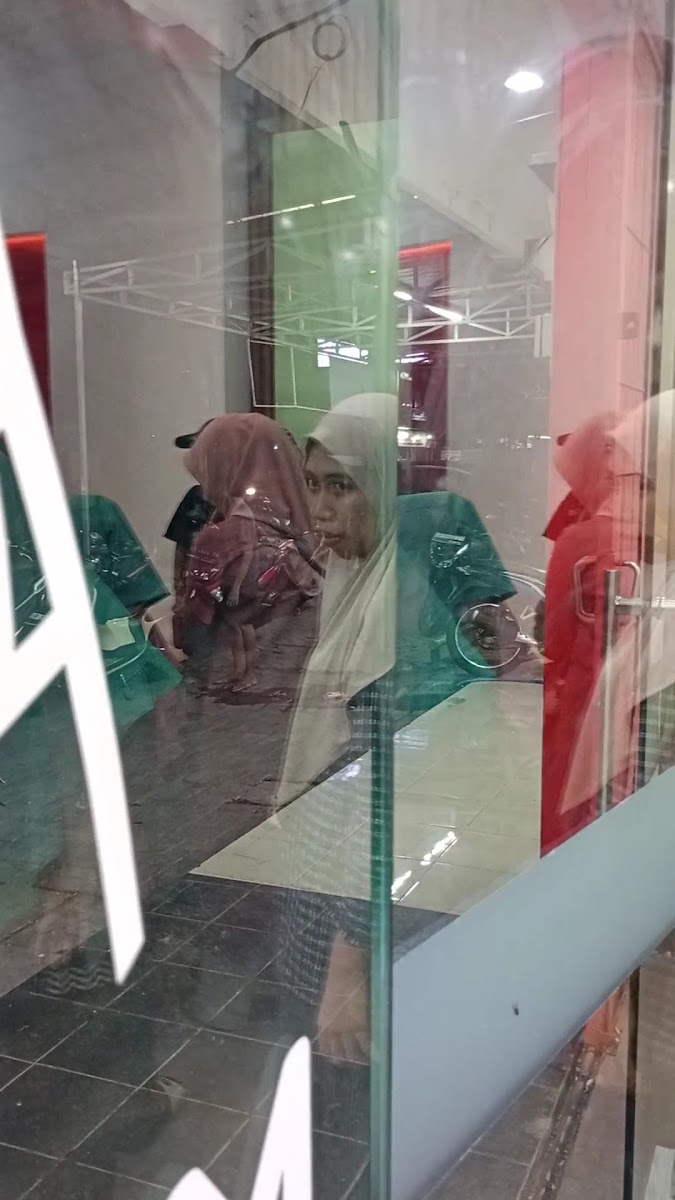 Momoyo Selong Photo 2