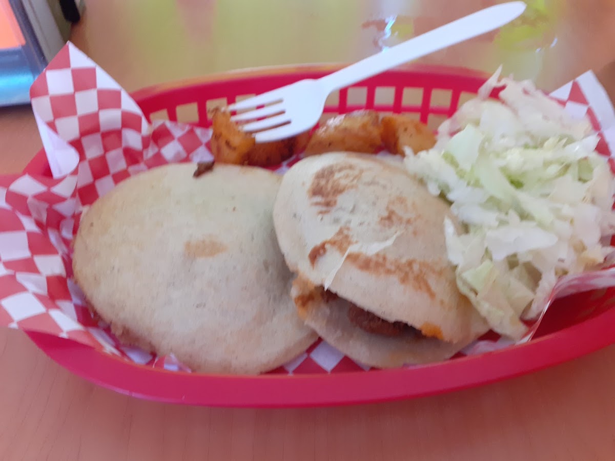 Las Cazuelas 'Gorditas' Photo 5