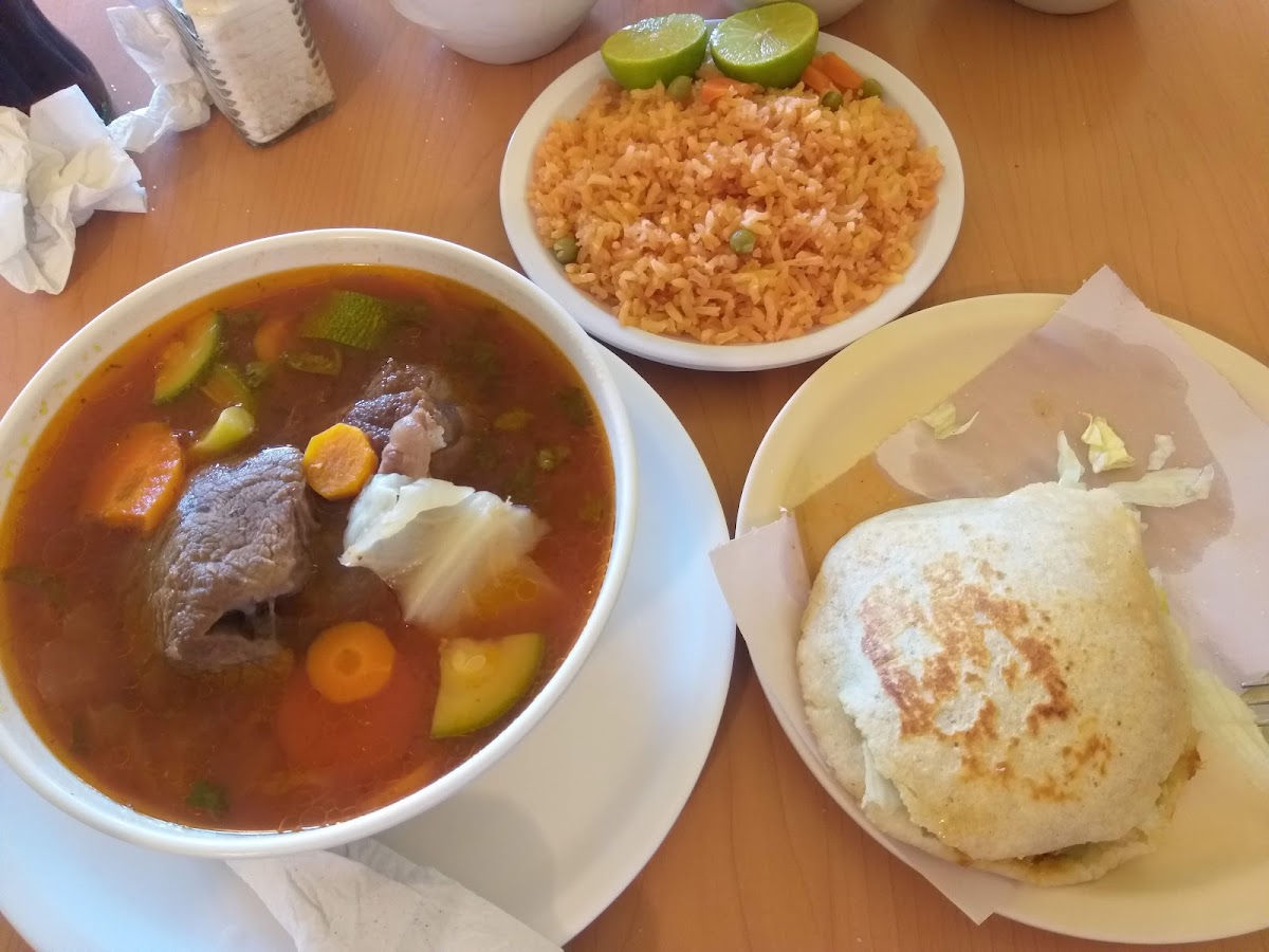 Las Cazuelas 'Gorditas' Photo 7