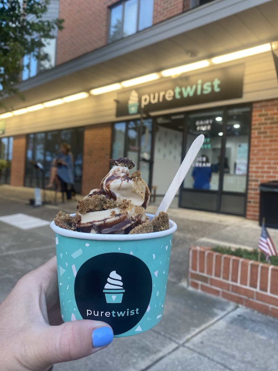 Pure Twist + Pure Juice Market Photo 6