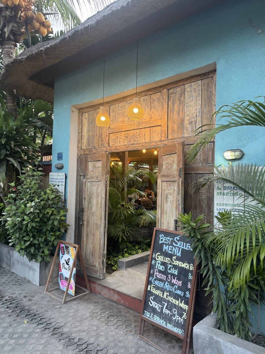 Bali ECO Deli Photo 3
