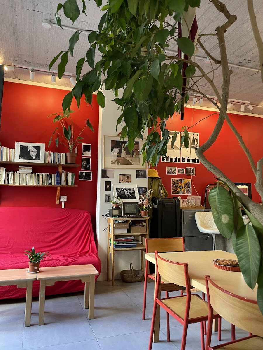 LE CHALET - IDL PARIS 10 Photo 4