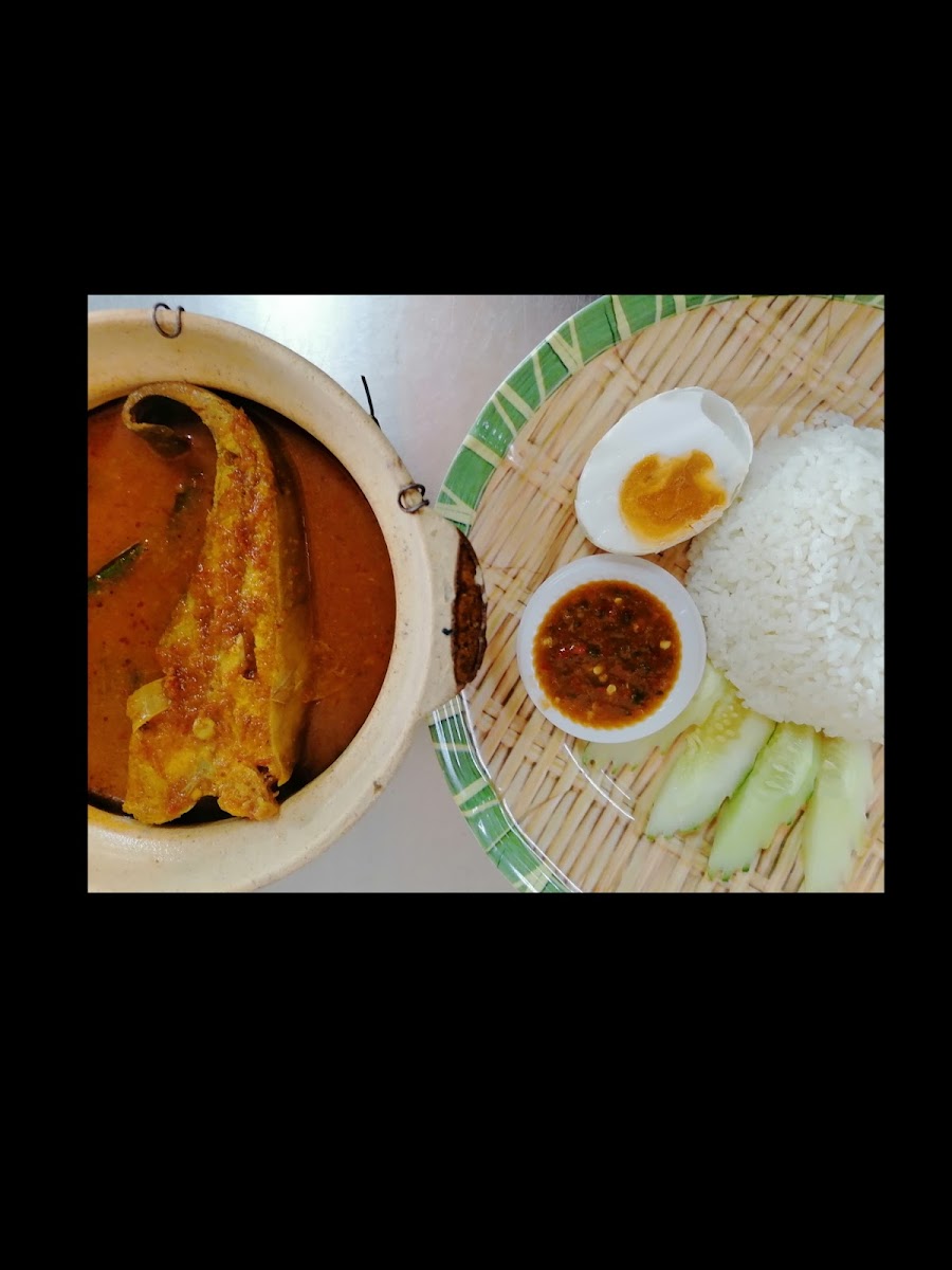 Asam Pedas Legend RnR Elmina Selatan Photo 6