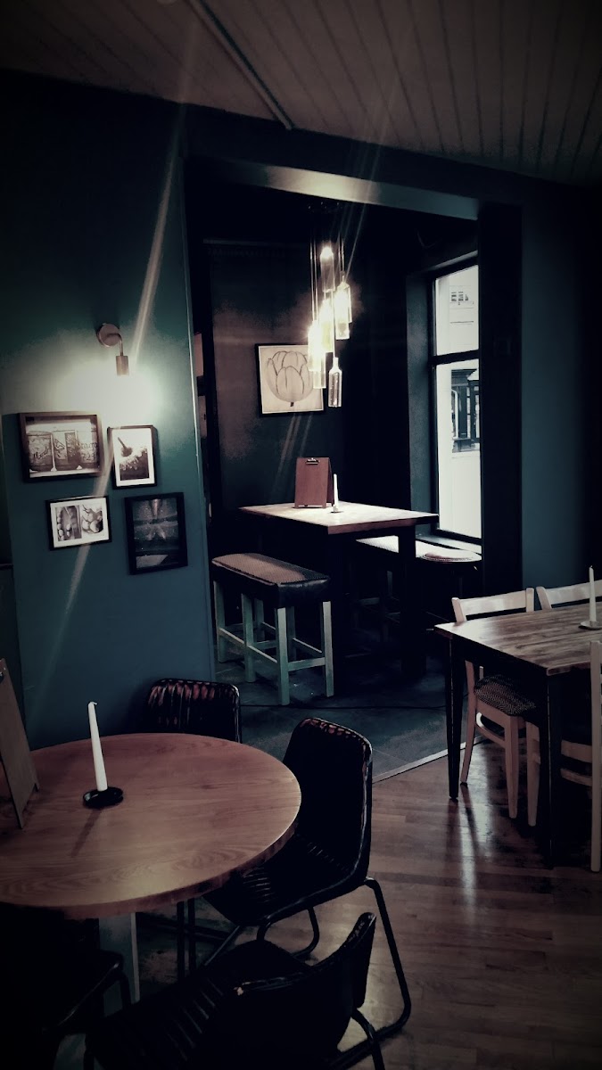 SO! bar and eats Photo 10