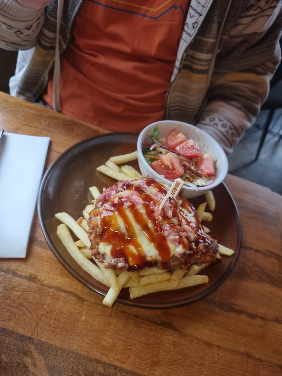 SO! bar and eats Photo 7