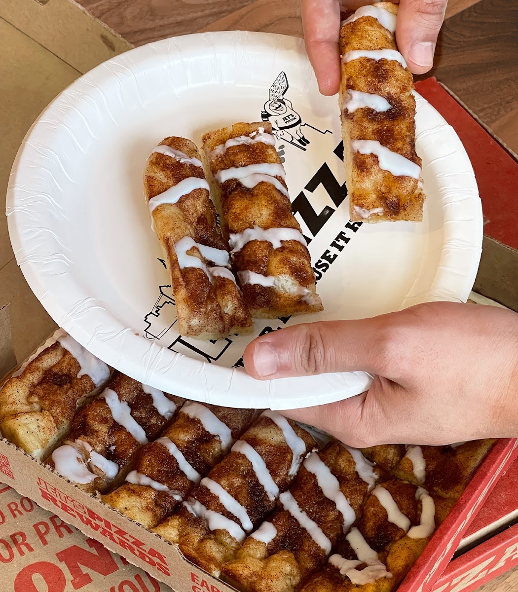 Jet's Pizza Photo 6
