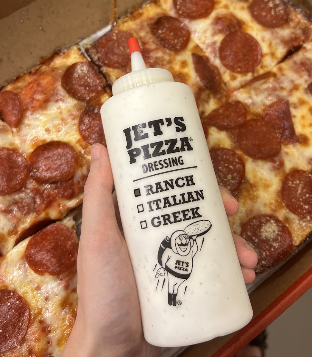 Jet's Pizza Photo 7