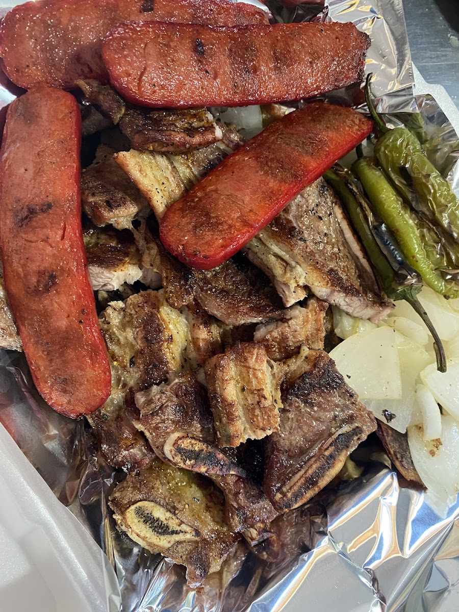 POLLOS Y CARNES ASADAS OSCARIN