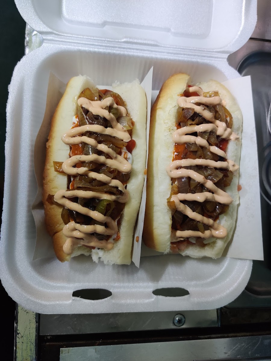 Hotdogs y Hamburguesas 'LOS CUATES' Photo 6