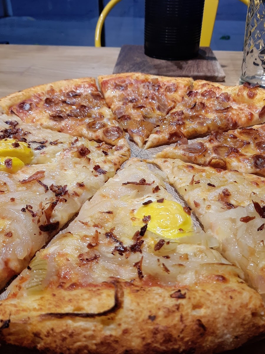 Blokes Pizza Photo 3