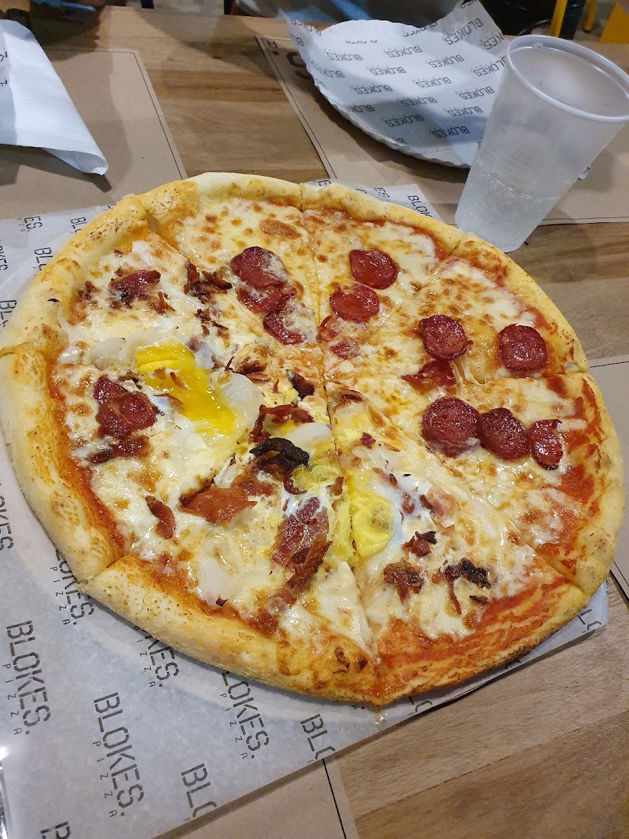 Blokes Pizza Photo 5