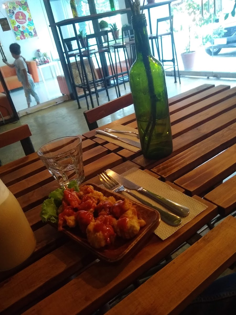 Eightynine Cafe Photo 9