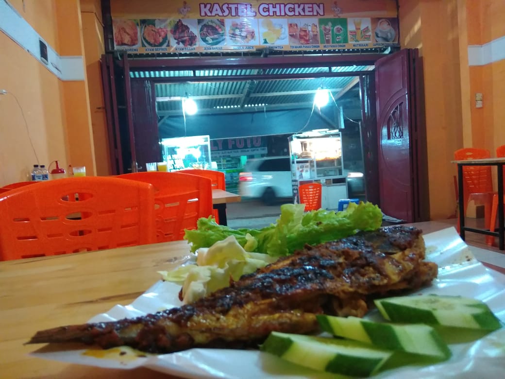 Kastel Chicken Photo 8