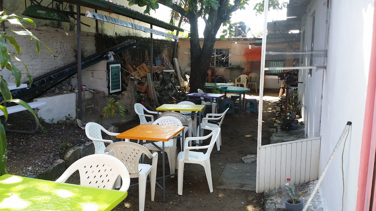 Mariscos aqui esta La Camilo