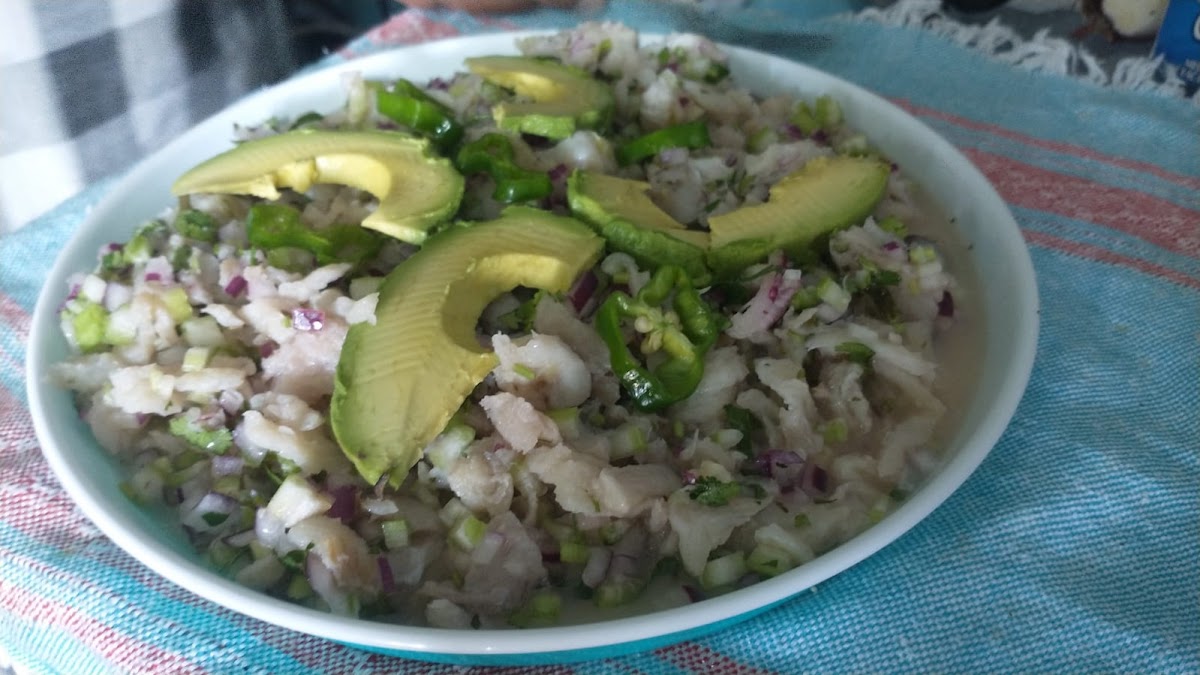 Mariscos aqui esta La Camilo Photo 9