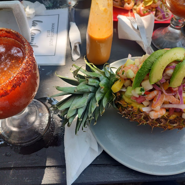 Michelada de Tamarindo Y Ensalada A la Camilo