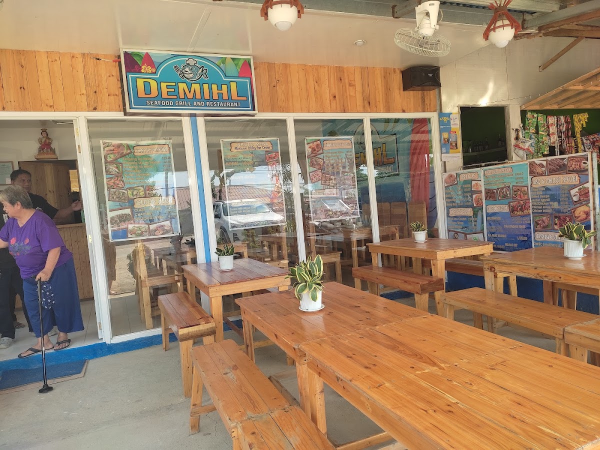Demihl seafood grill reastaurant