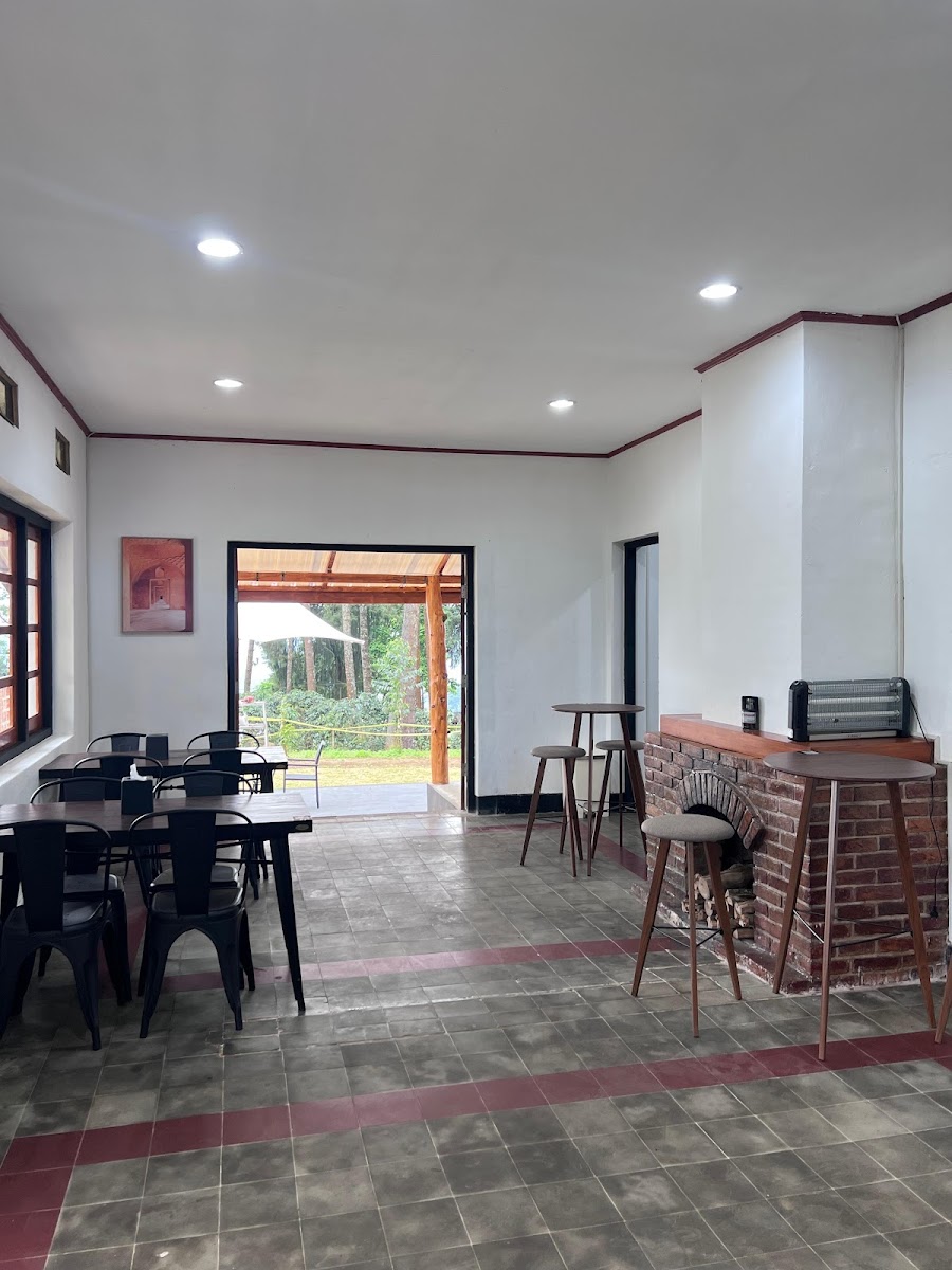 Kina 1855 Cafe