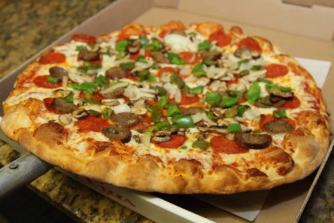 Spanish Restaurant Pizza Hué Bakery Photo 3