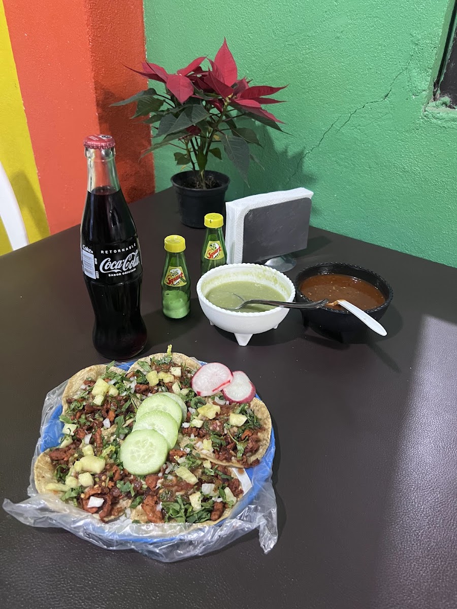 Taqueria Rolas Jr Photo 9
