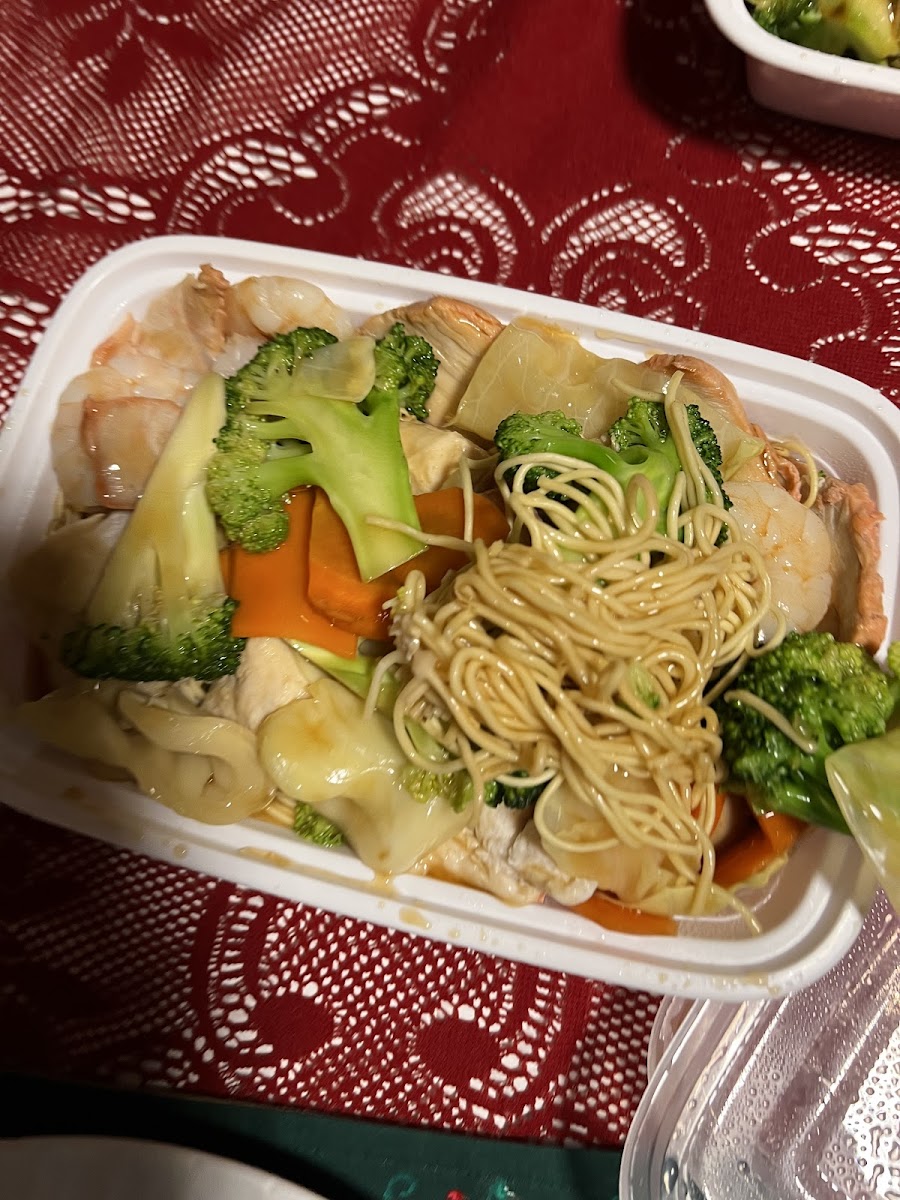 Yan Yan Chinese Food Restaurant Photo 7
