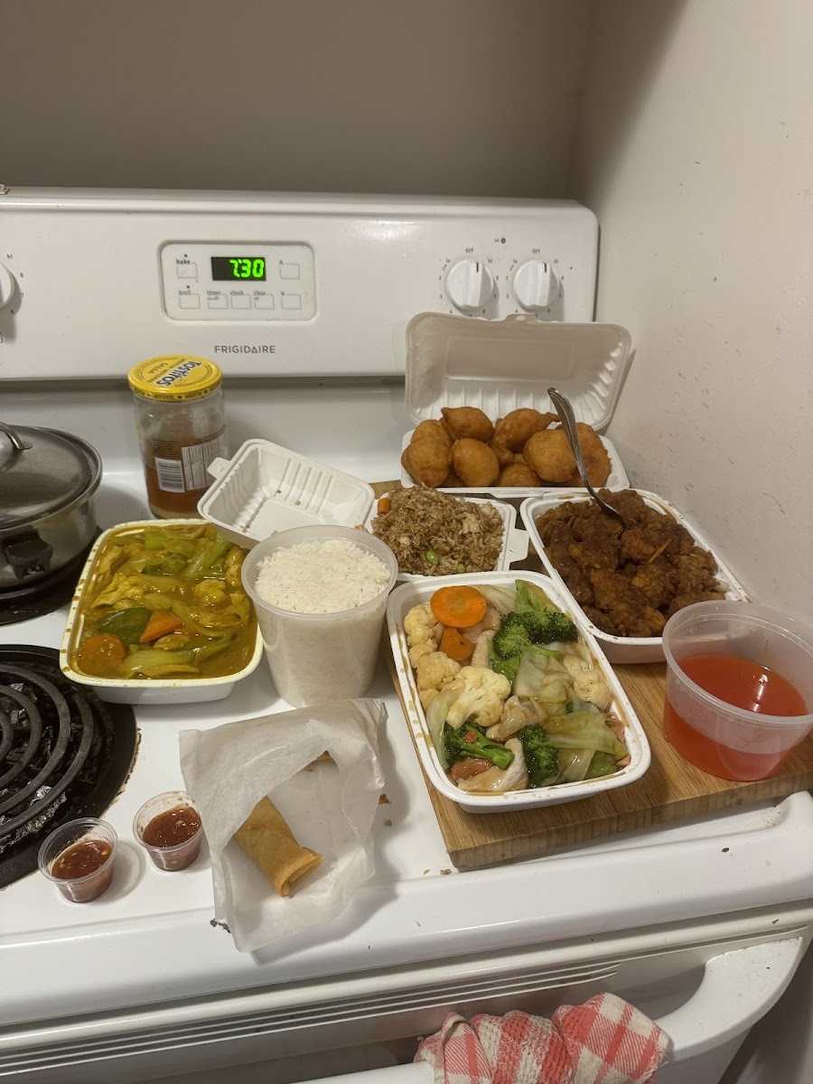 Yan Yan Chinese Food Restaurant Photo 9