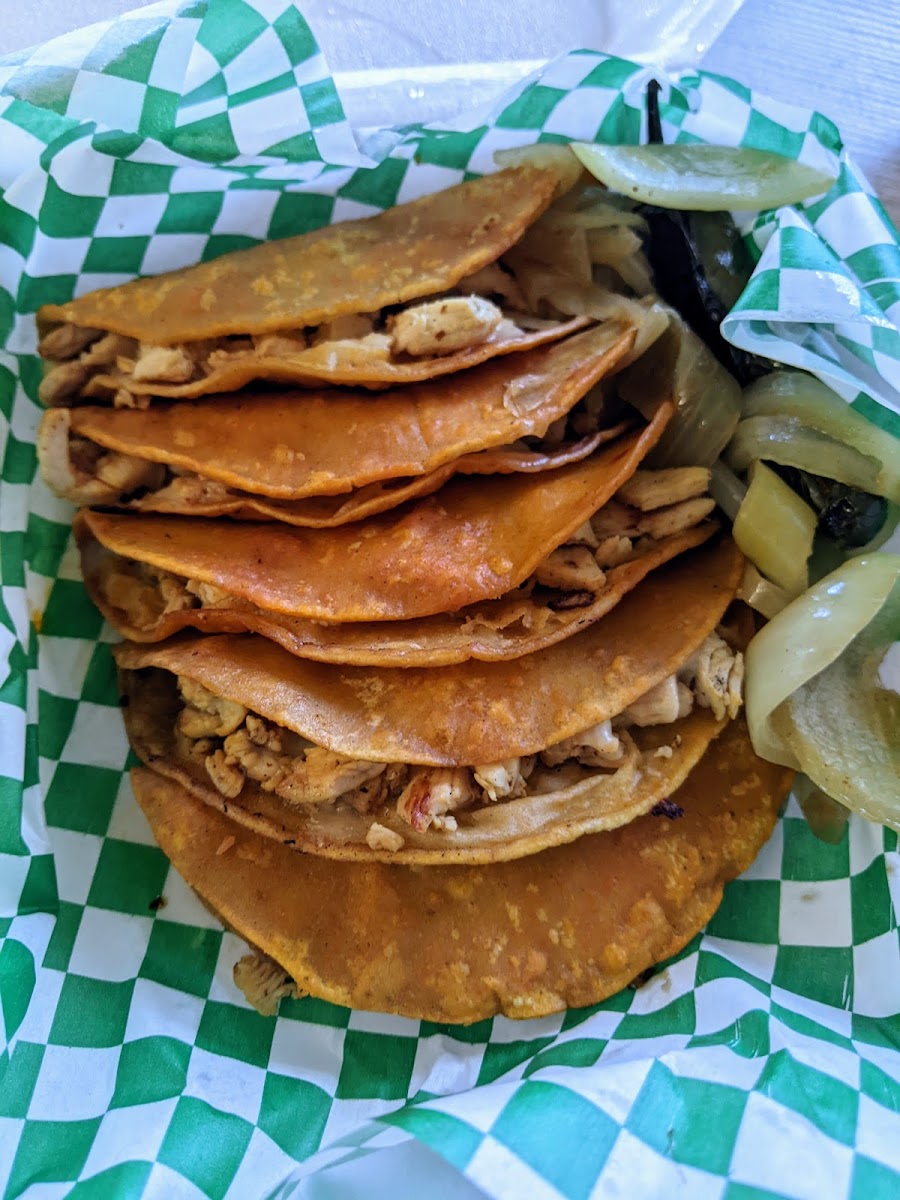 Taqueria Arandas (Food Truck) Photo 5