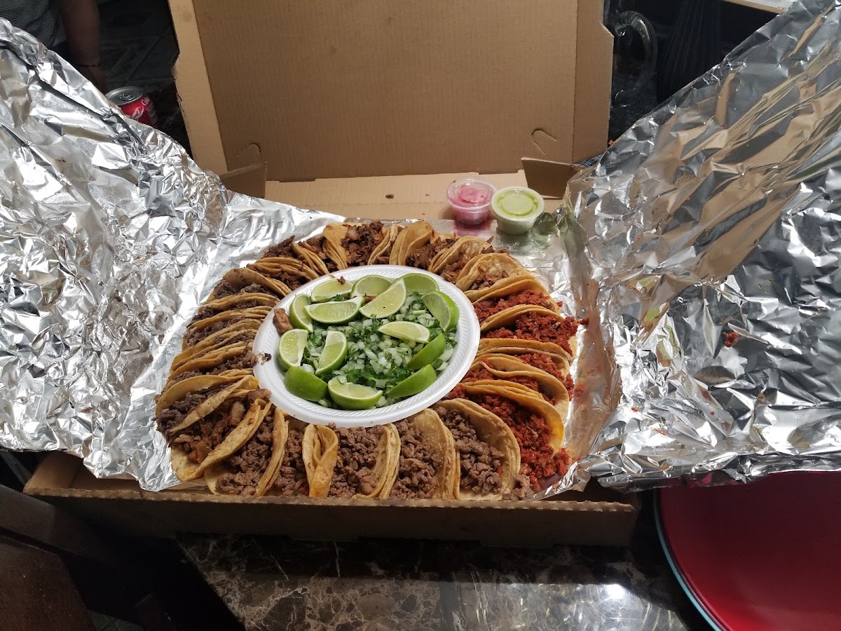 Taqueria Arandas (Food Truck) Photo 9