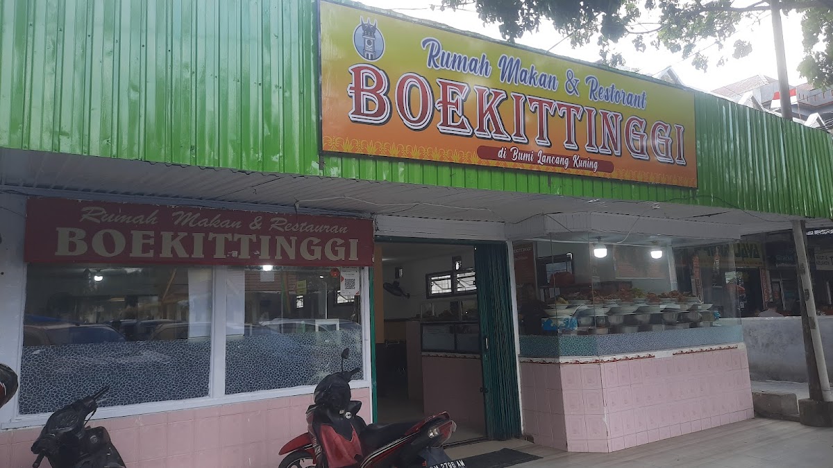 rumah makan boekittinggi