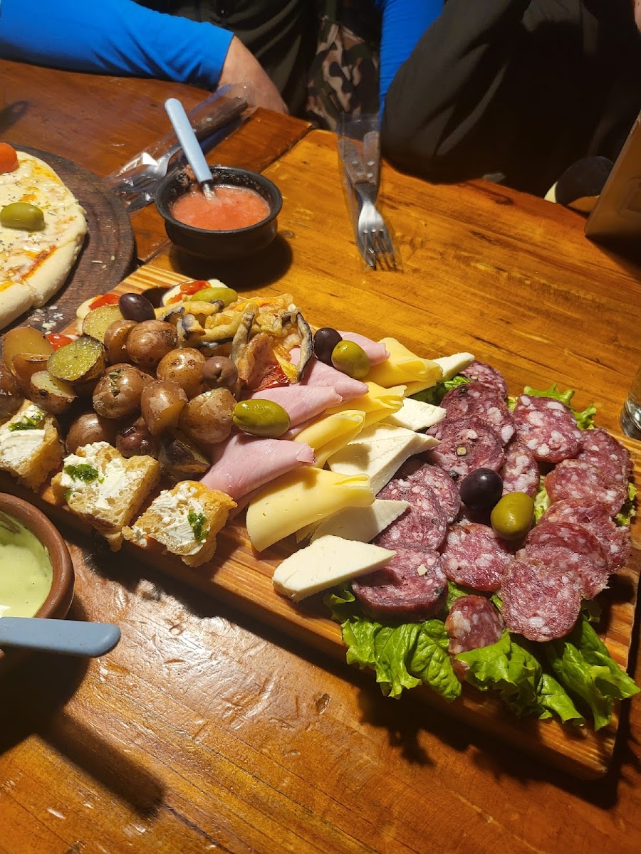 Restaurant Sirviñacu Photo 7