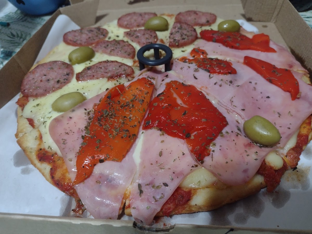 Pizzería Lo De Mario Photo 3