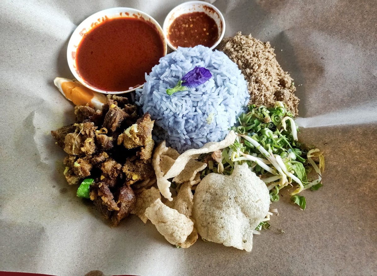 Hanan Nasi Kerabu Photo 4