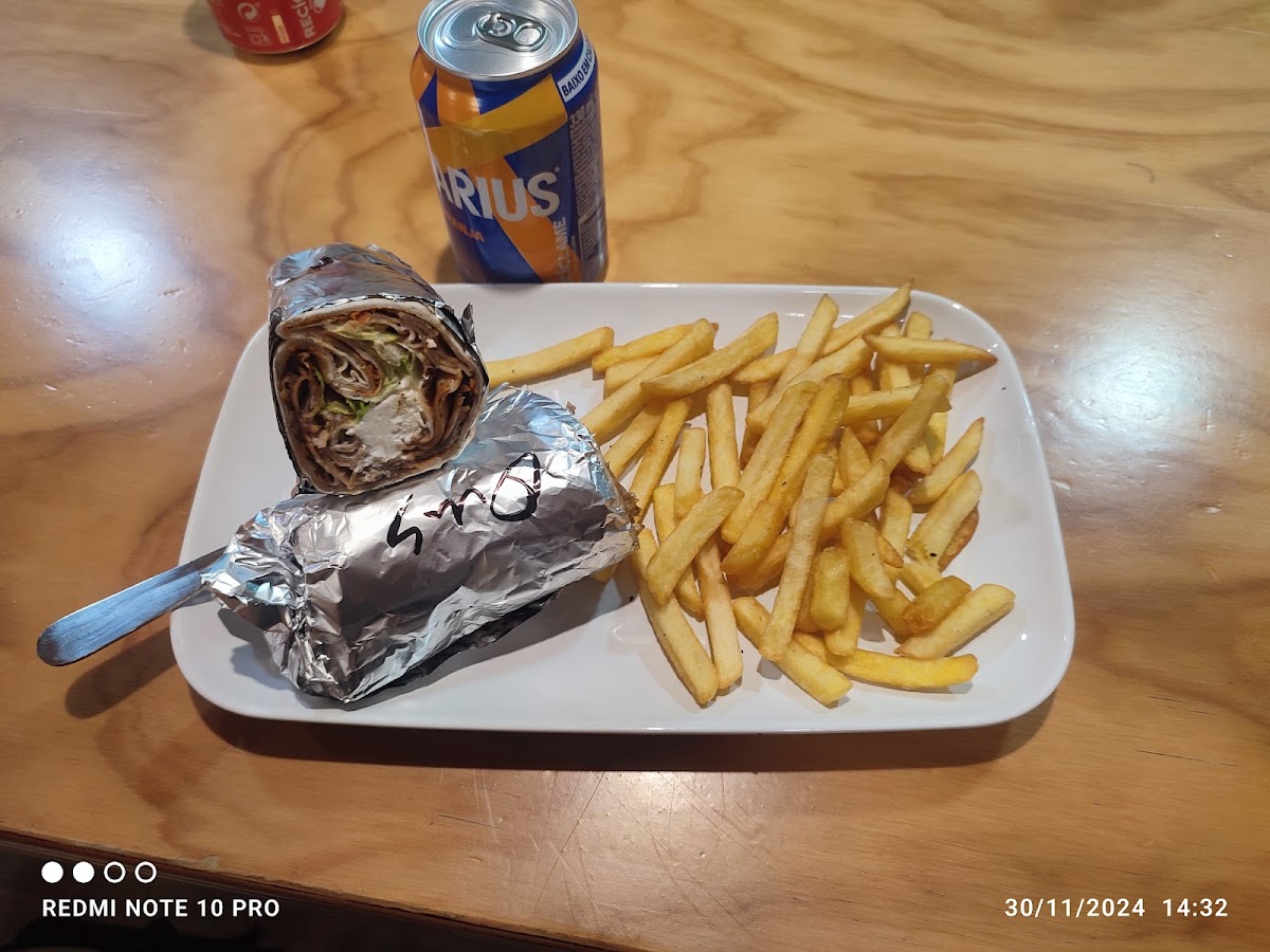 LA MORERUELO BURGER BOCADILLOS Y DÖNER KEBAB Photo 10