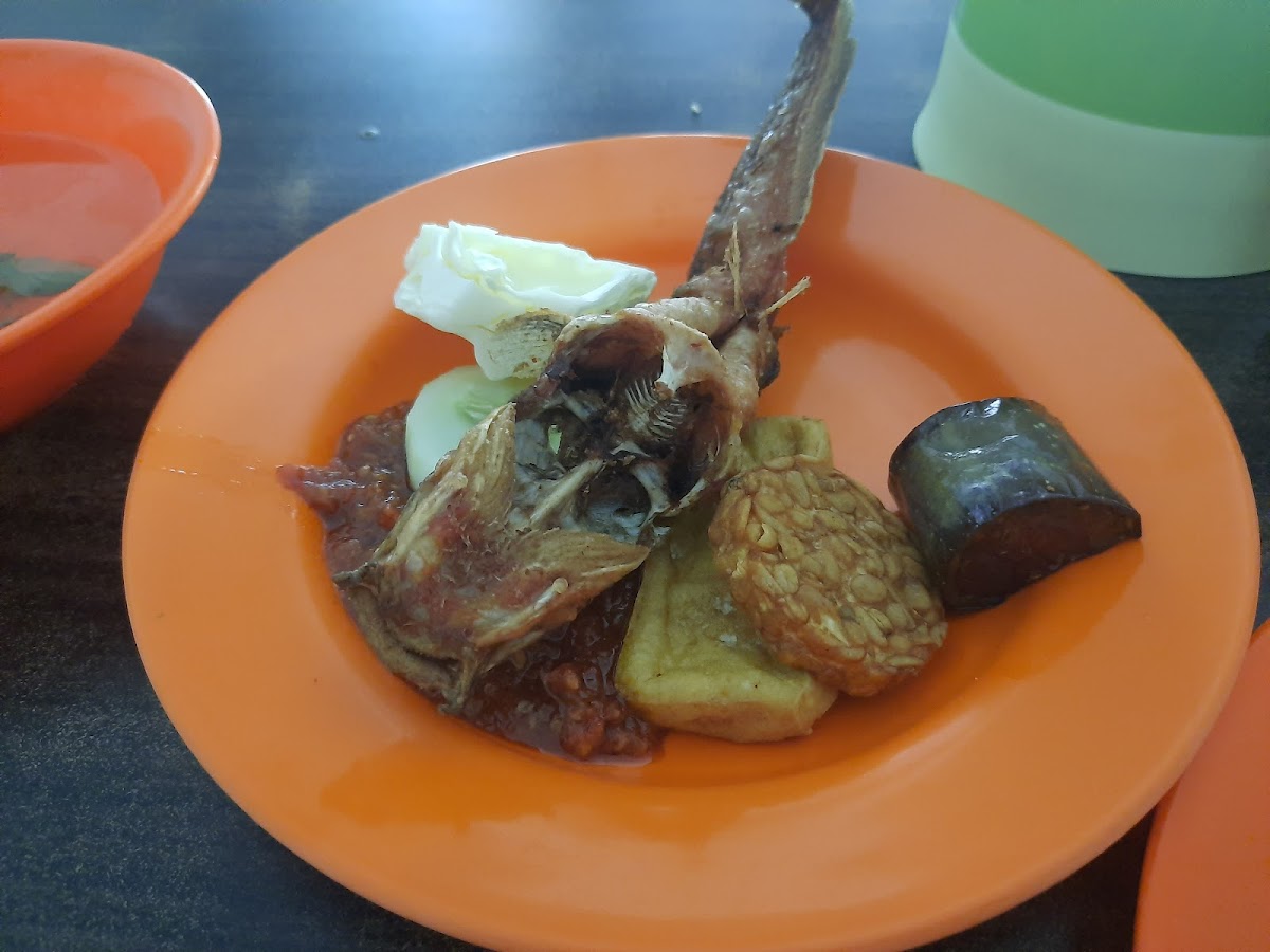 WR. Pecel Lele Photo 6