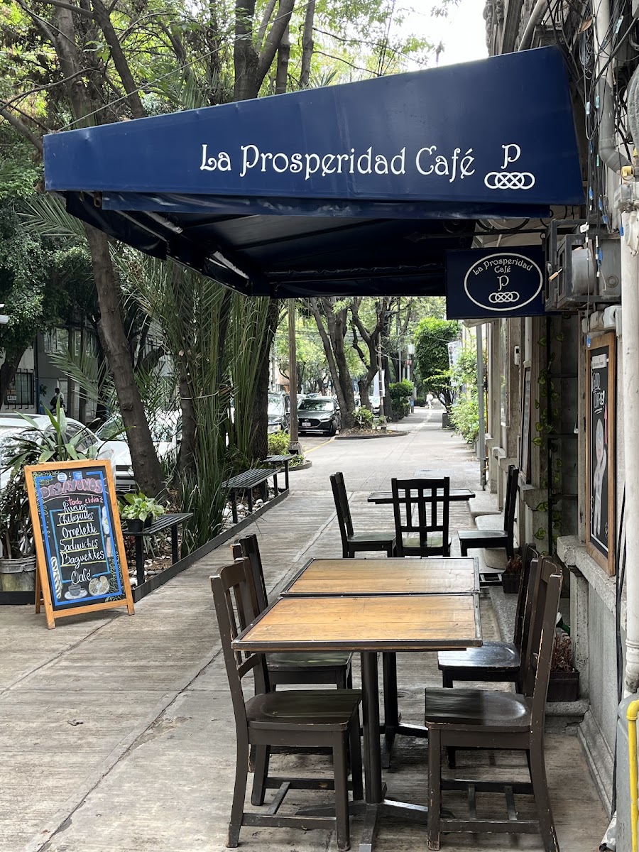 La Prosperidad Café