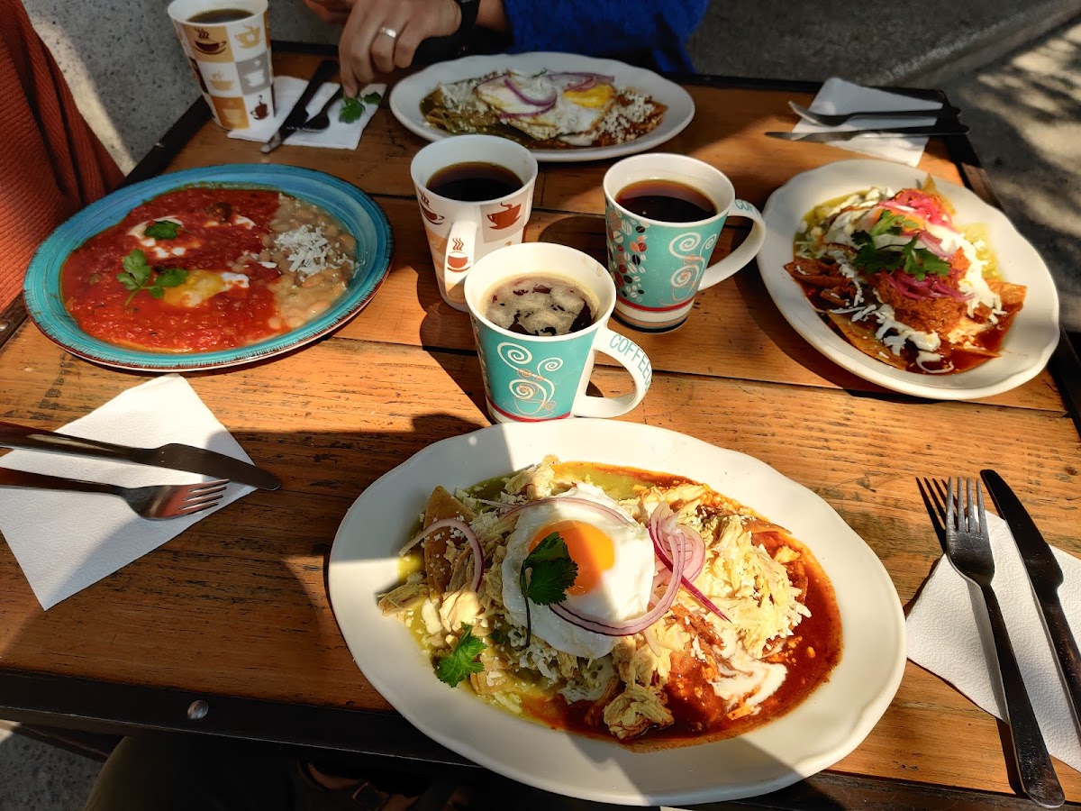 La Prosperidad Café Photo 2