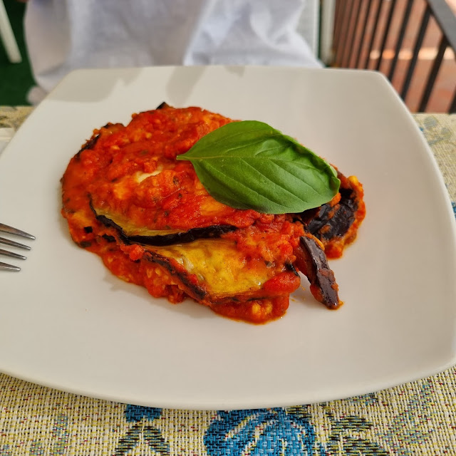 Parmigiana Di Melanzane Alla Parmigiana